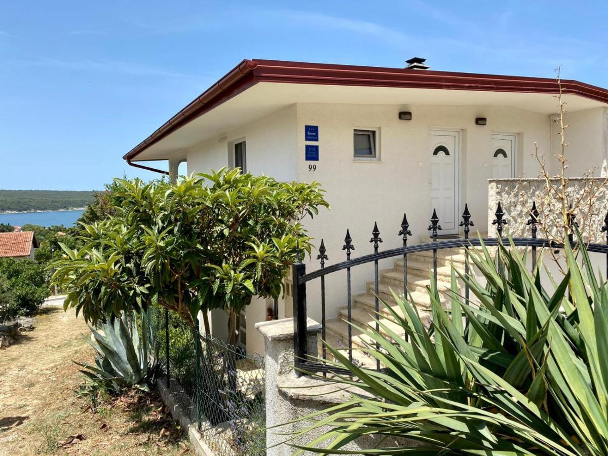 Stela Apartment