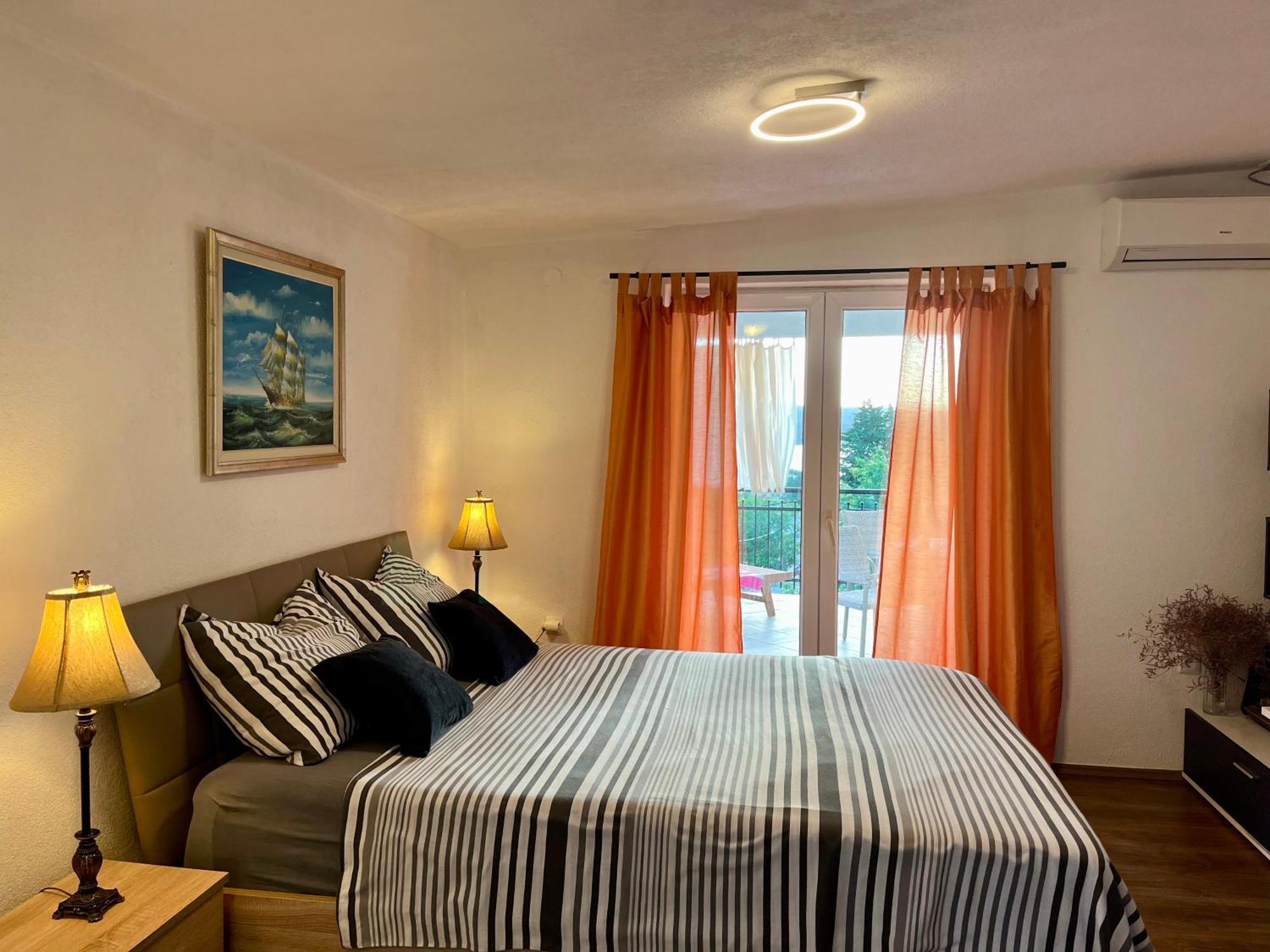Stela Apartment *