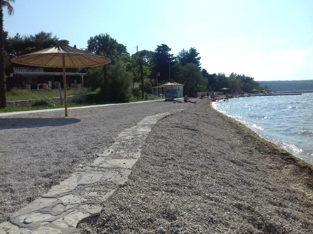 Stela Apartman Gornji Karin