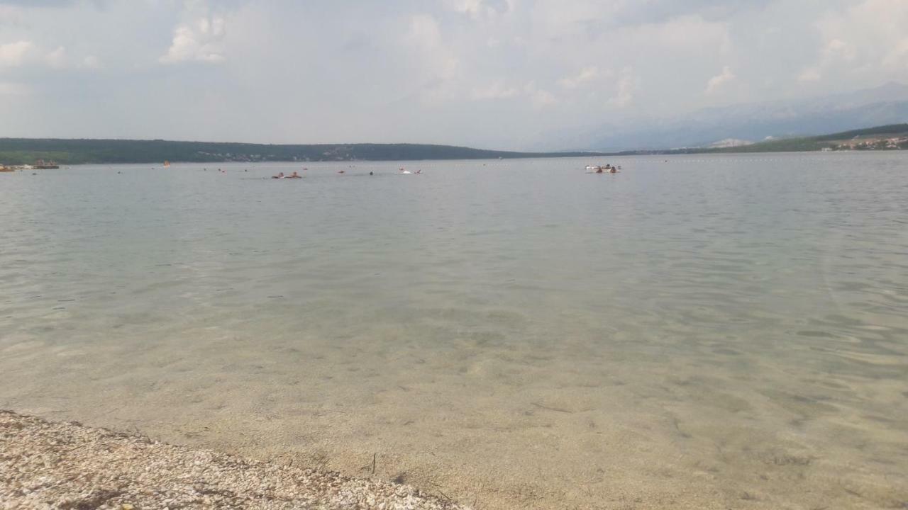 Stela Apartman